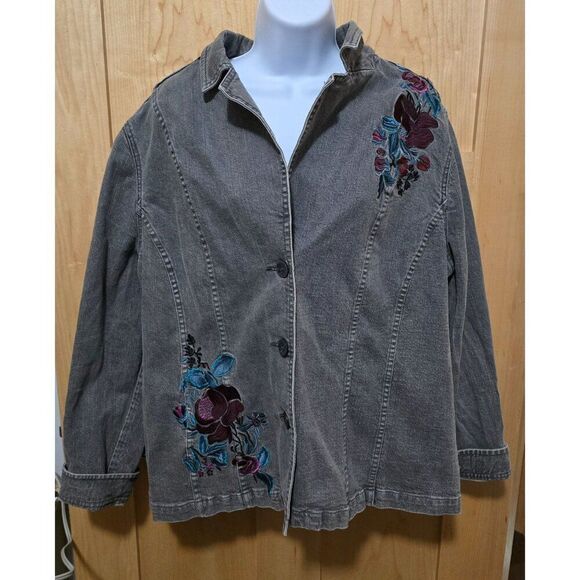 Vintage Inspired Denim Jacket With Floral Embroidery & Button Closure - Picture 2 of 10